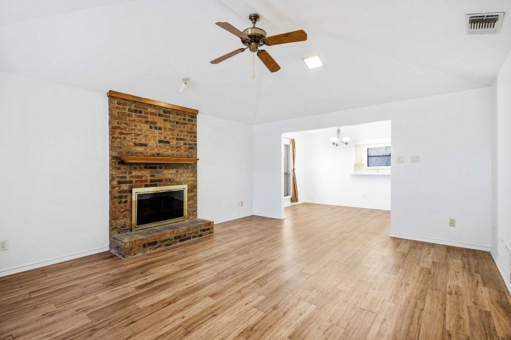 Property photo 3 of 31 <Alttext/>
