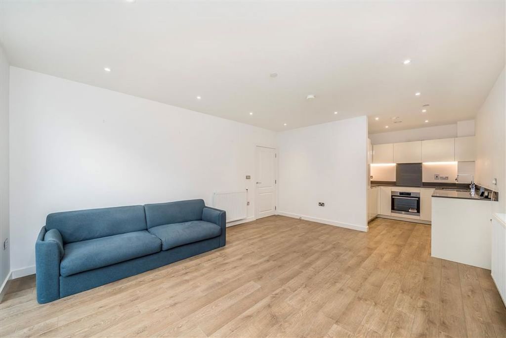 Property photo 3 of 7