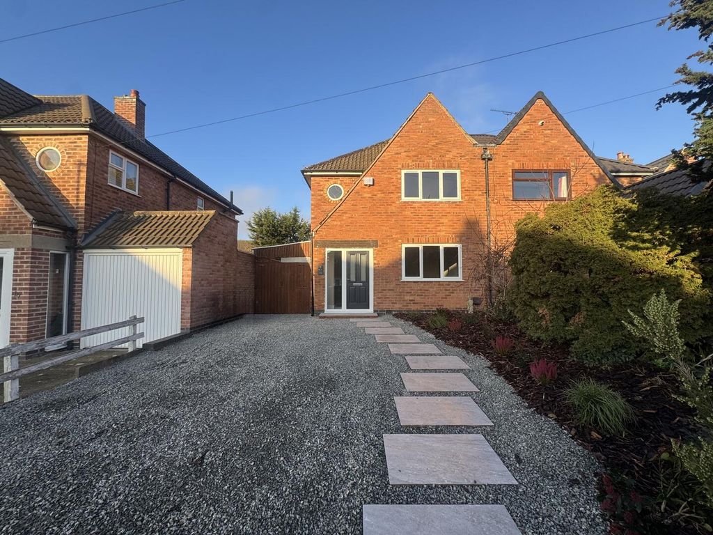 Property photo 1 of 17 Front