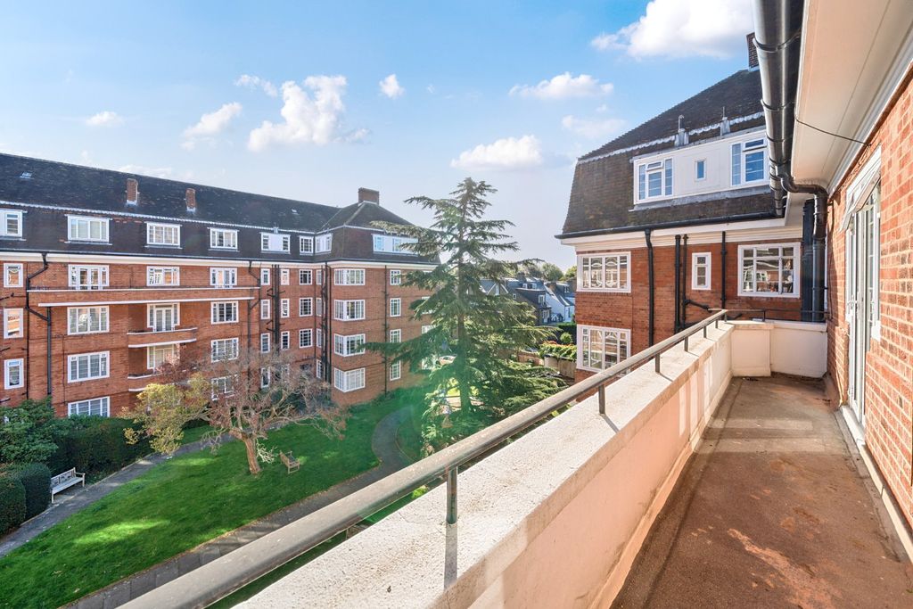 Property photo 3 of 13 Picture No. 08