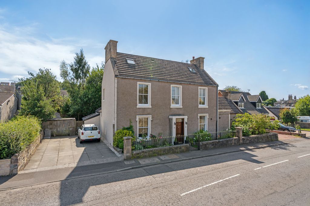 Property photo 1 of 47