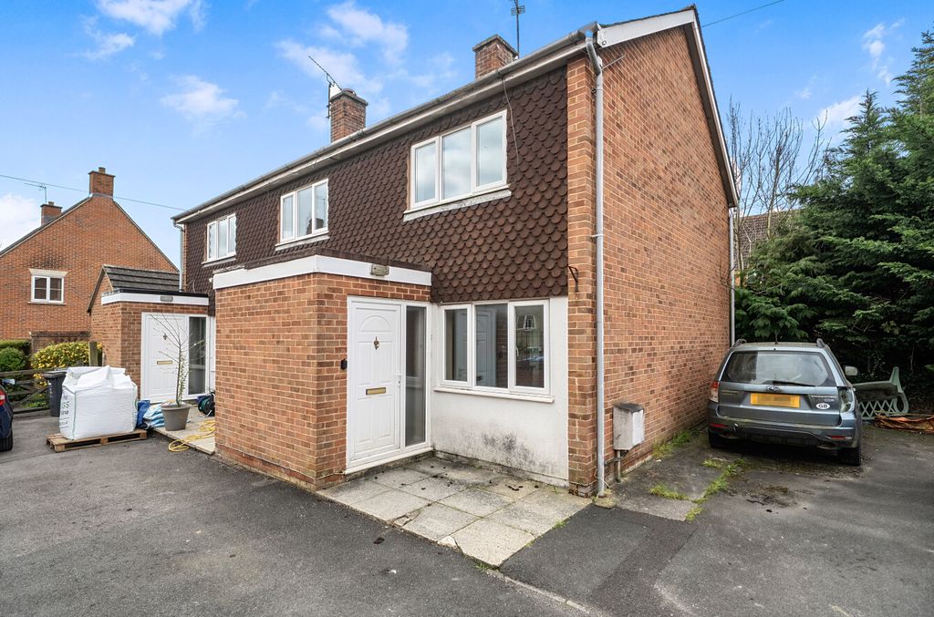 Property photo 1 of 12 14391591269ce94Eb7Eba4