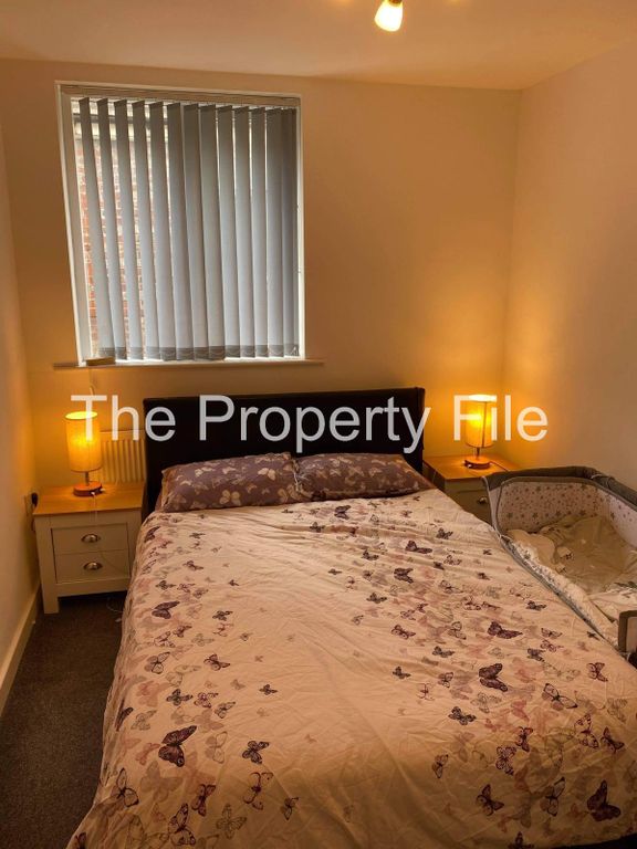 Property photo 2 of 5