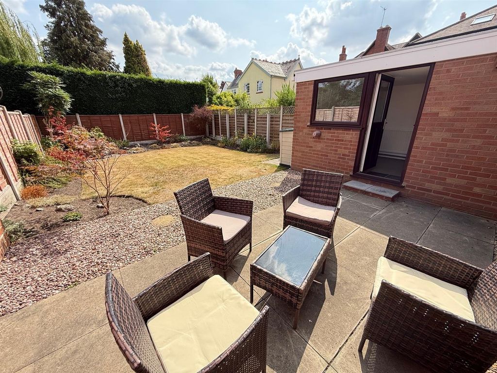 Property photo 2 of 19