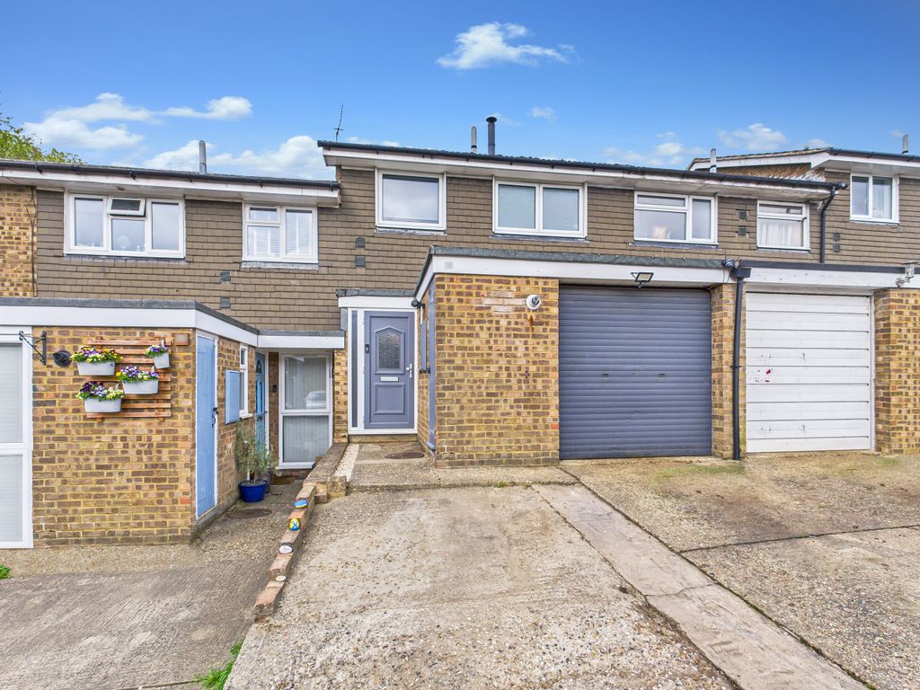 Property photo 1 of 12 Cam01354G0-Pr0488-Still022