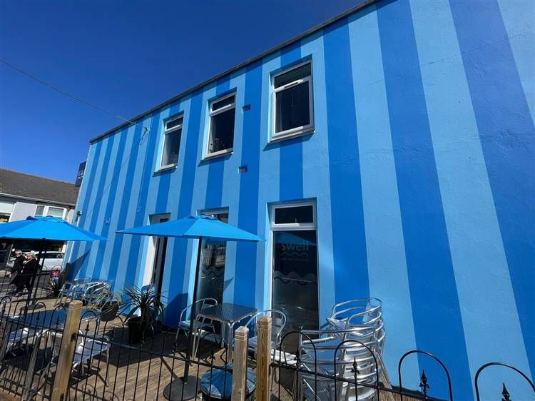 Property photo 3 of 12