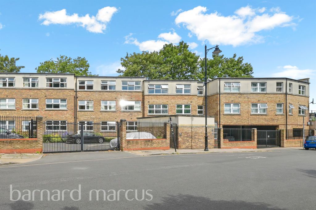 Property photo 1 of 6