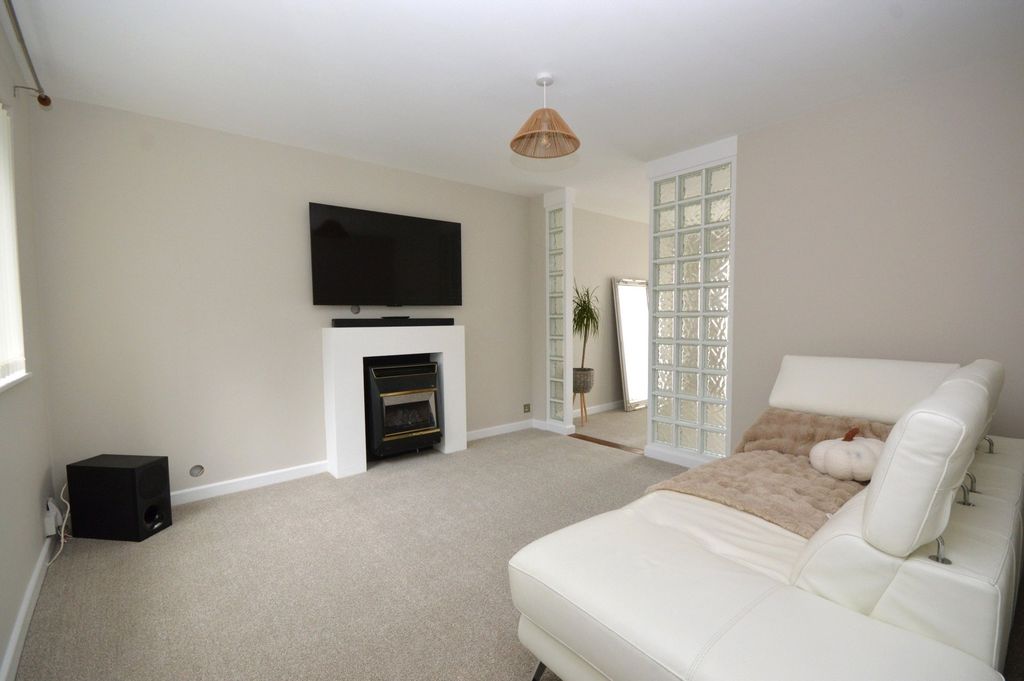 Property photo 2 of 12 Picture No. 05