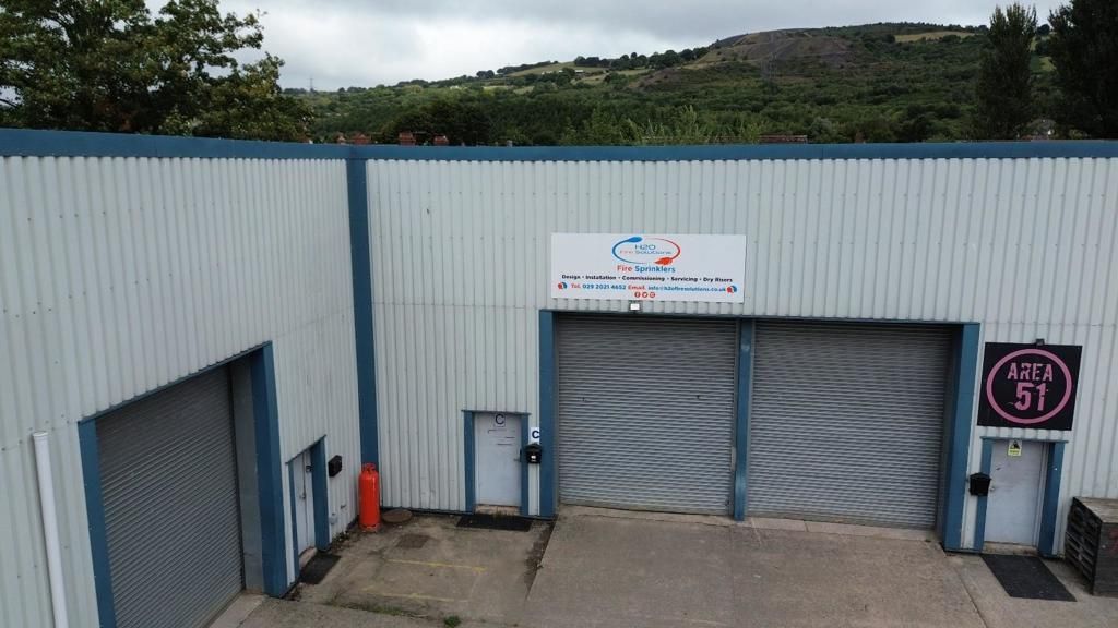 Property photo 1 of 6 Photo 6