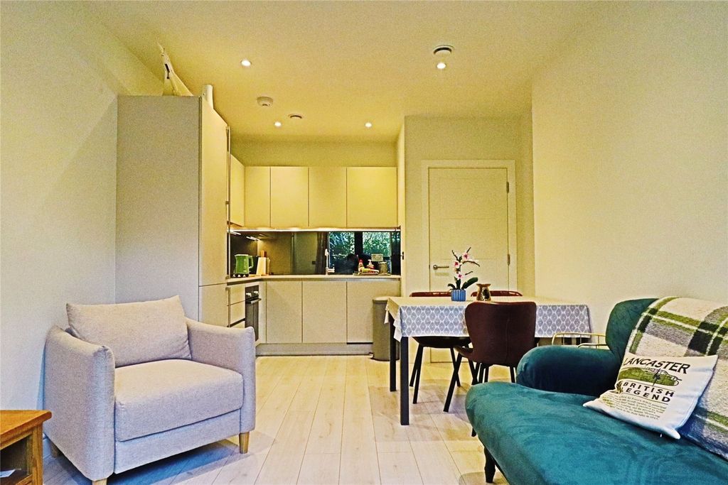 Property photo 2 of 9 Picture No. 05