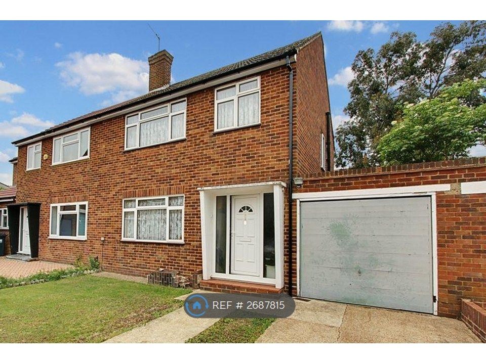 Property photo 1 of 2