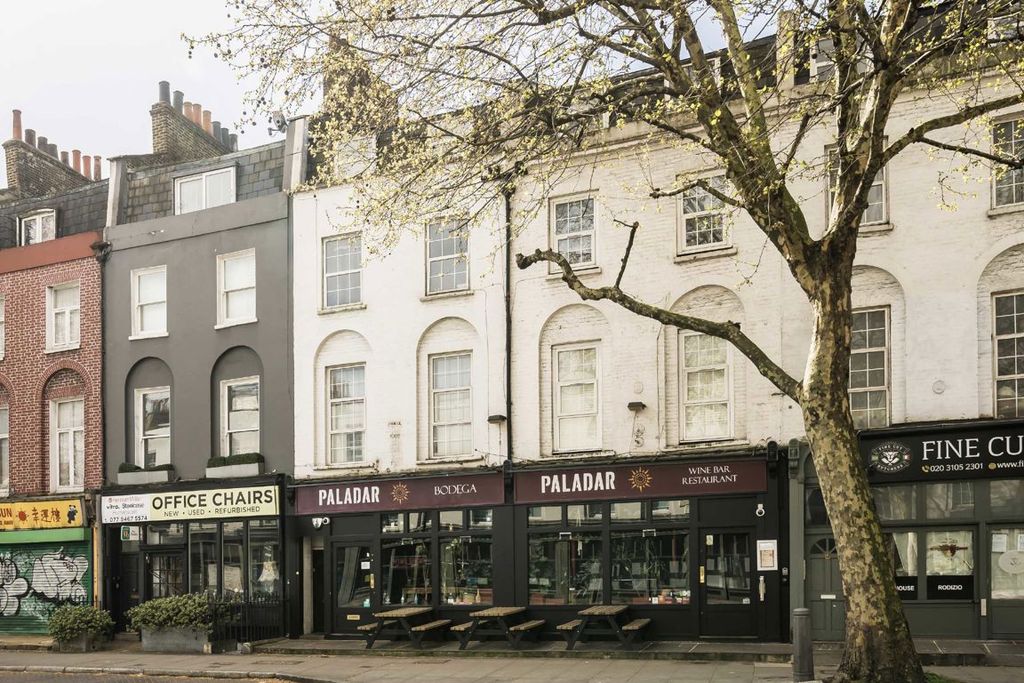 Property photo 1 of 4