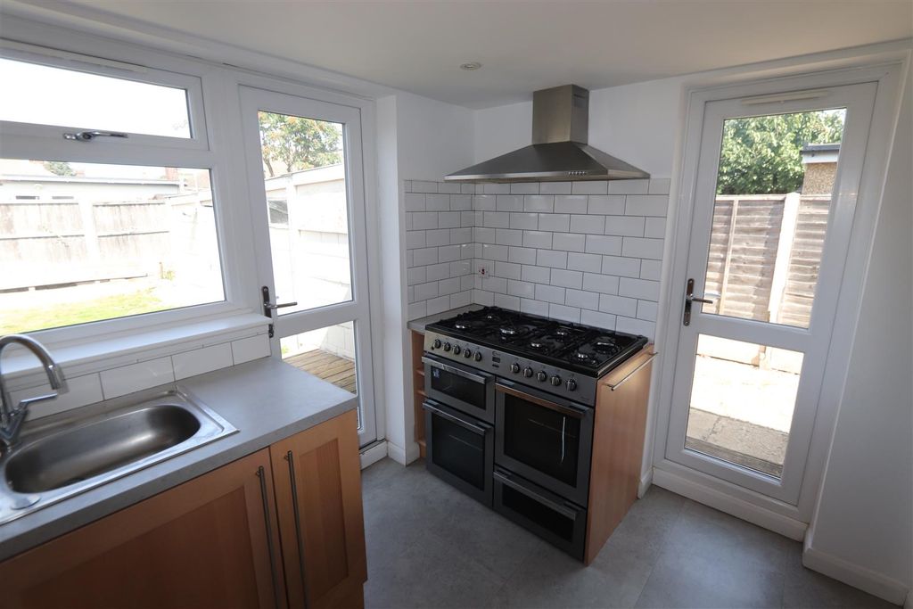 Property photo 3 of 9 Img_3505.Jpg