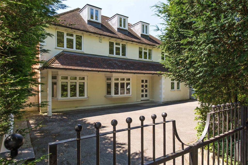 Property photo 1 of 11 Picture No. 13