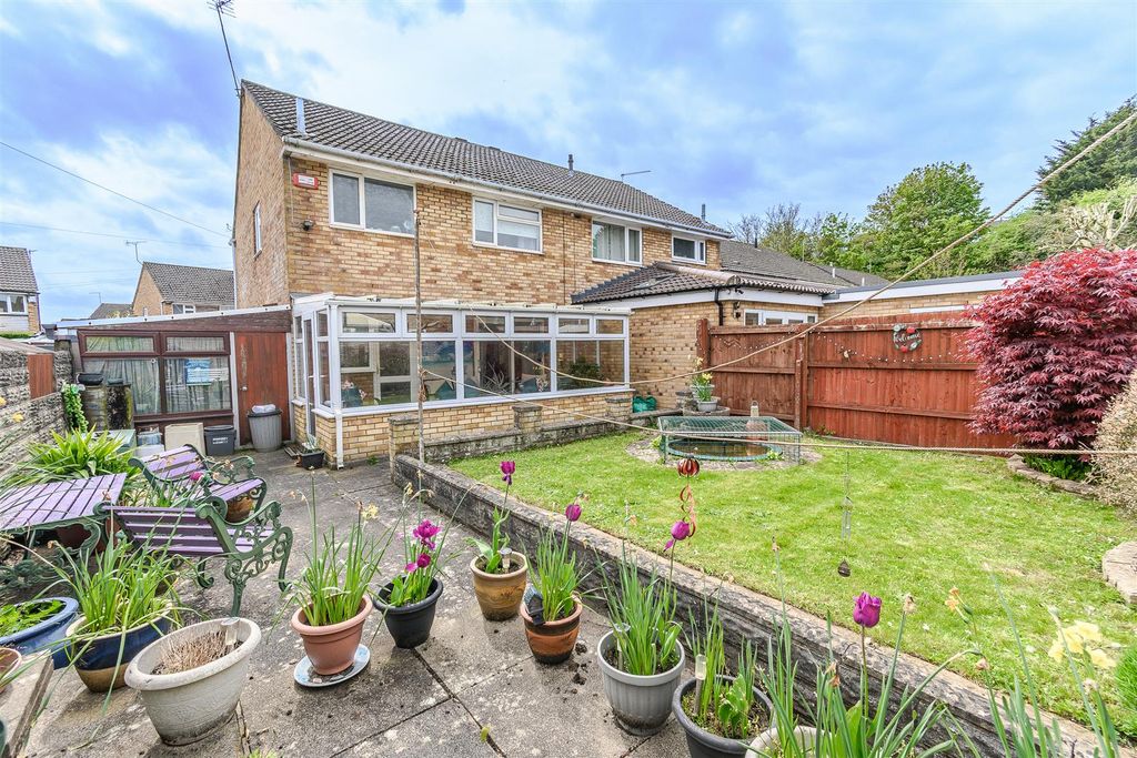 Property photo 2 of 23