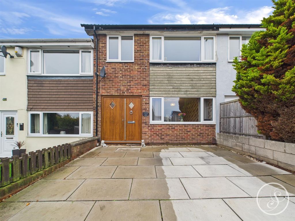 Property photo 1 of 13 External