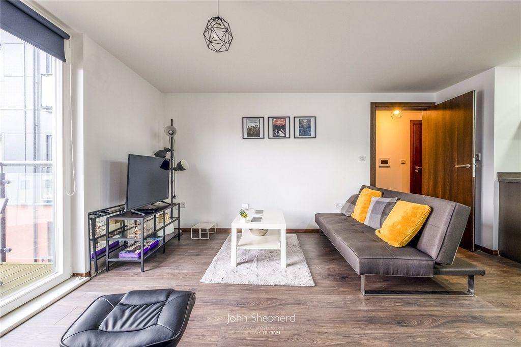 Property photo 2 of 8 Picture No. 04