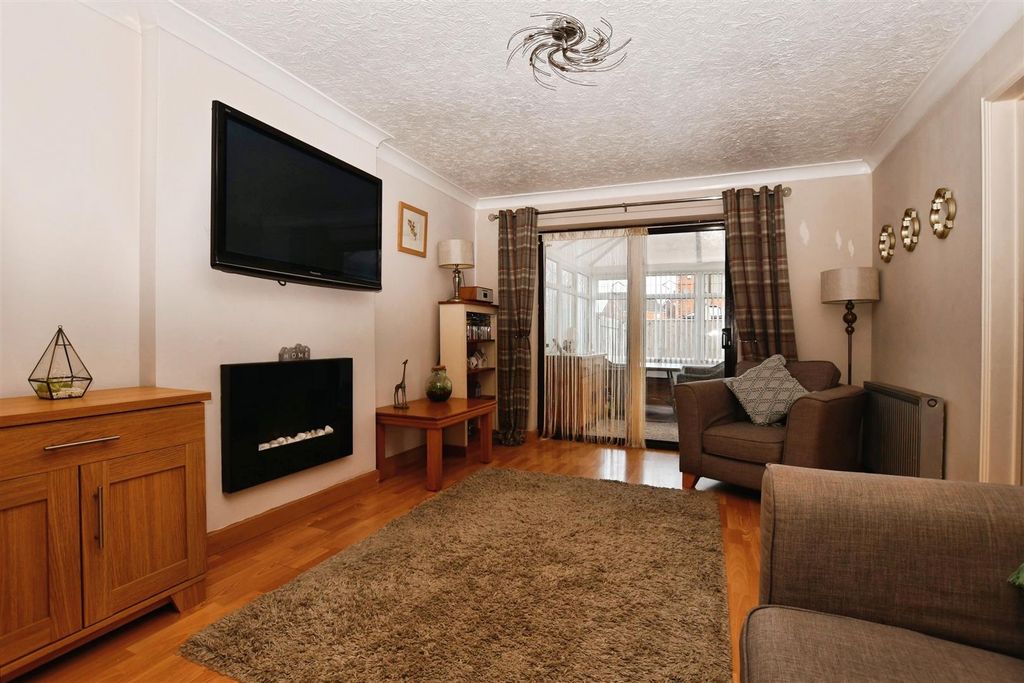 Property photo 2 of 21 09E747ee-Dsc_7948.Jpg