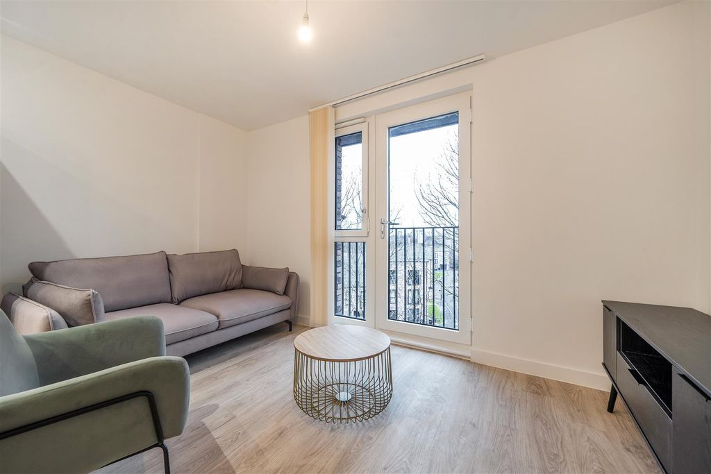 Property photo 2 of 13 1227249 (2).Jpg