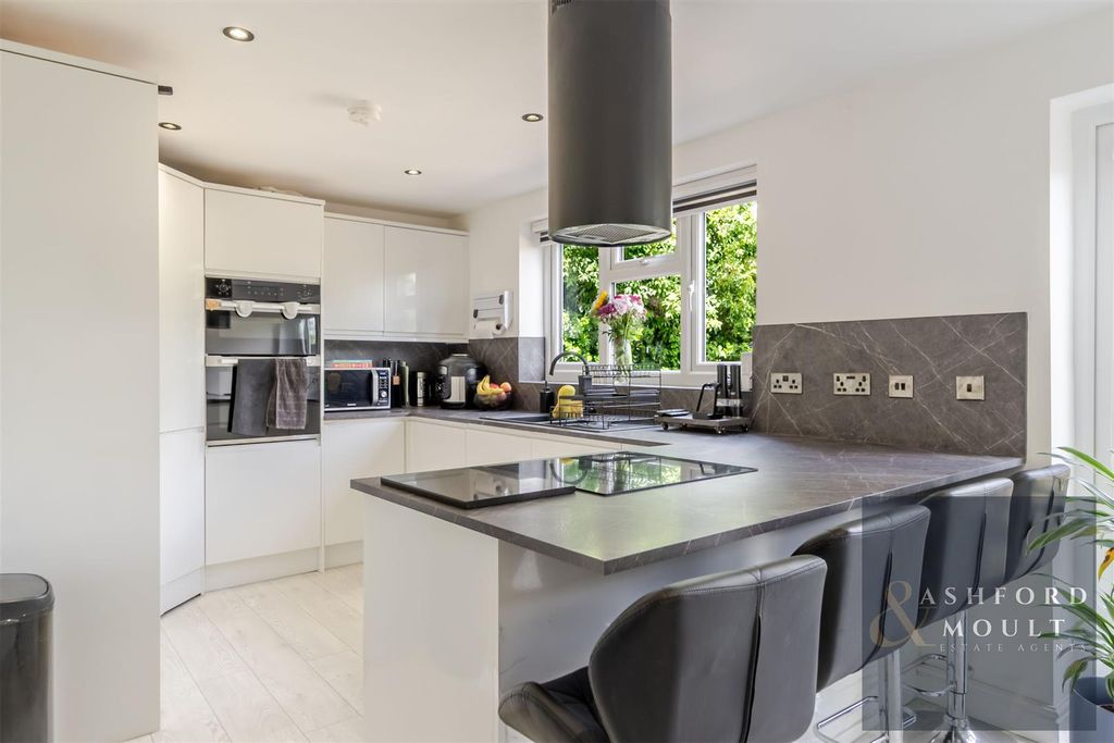 Property photo 3 of 37 Ashford-24.Jpg