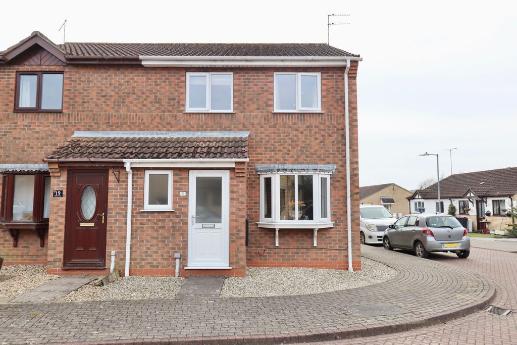 Property photo 1 of 17