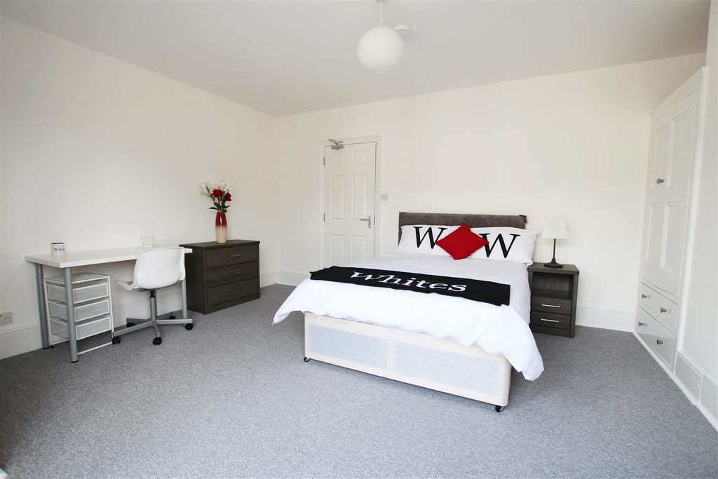 Property photo 3 of 13 Img_1021.Jpg