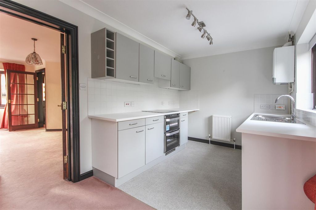 Property photo 3 of 13 36Fair8.Jpg