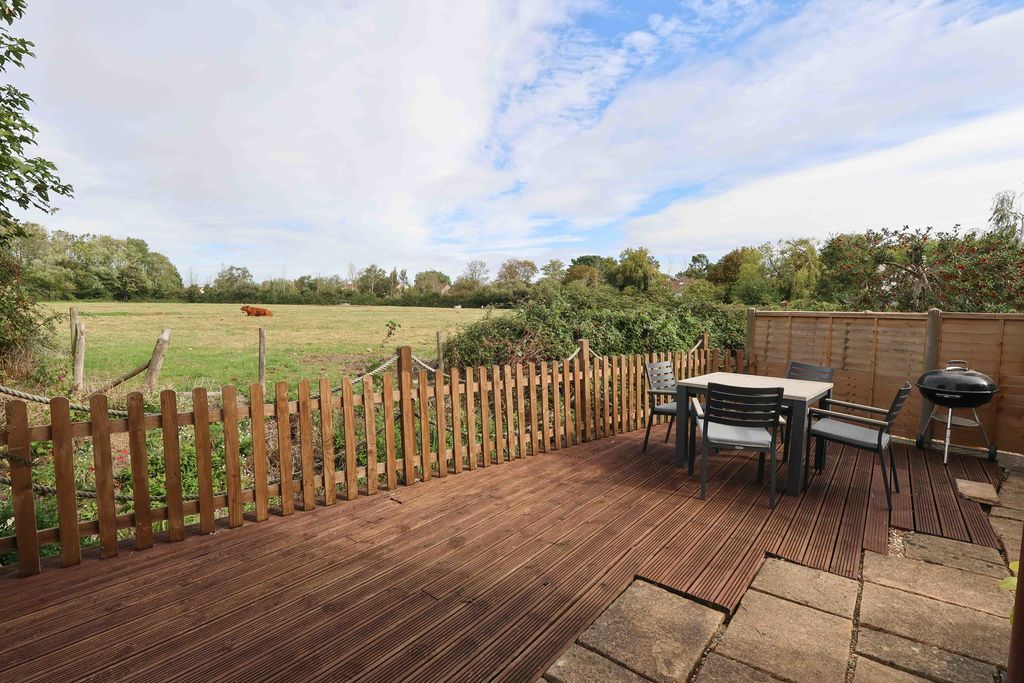 Property photo 3 of 38 Garden And View