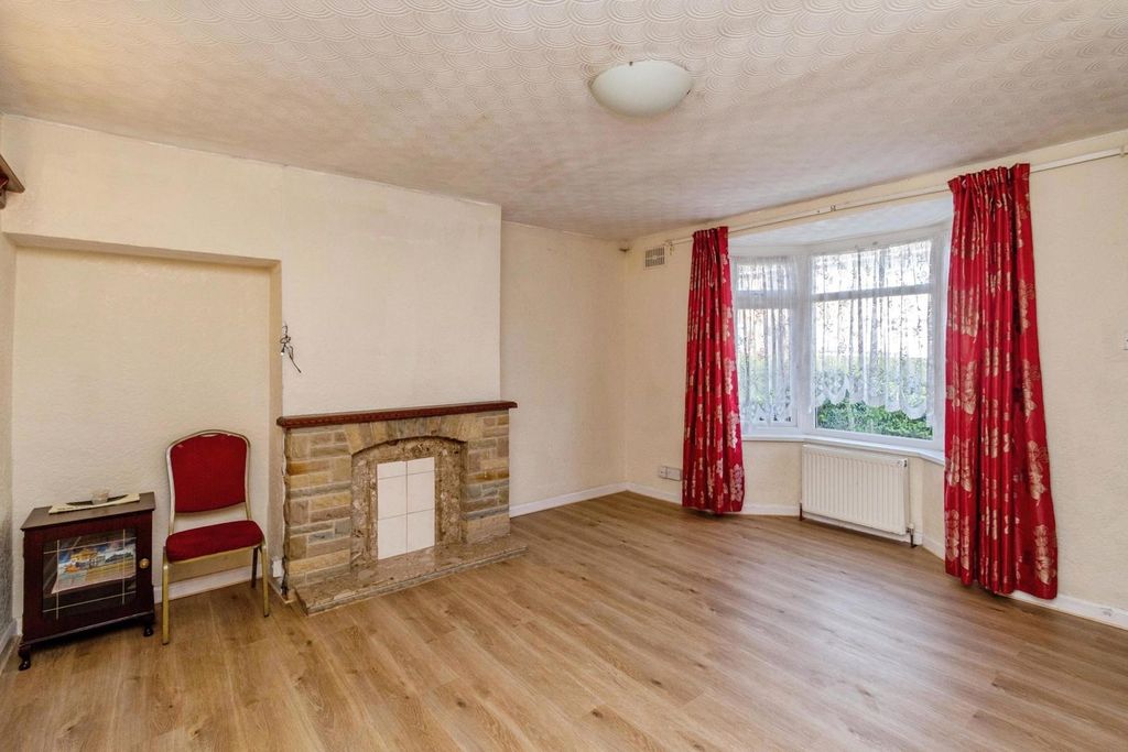 Property photo 2 of 13 Pbox-Img.Jpg