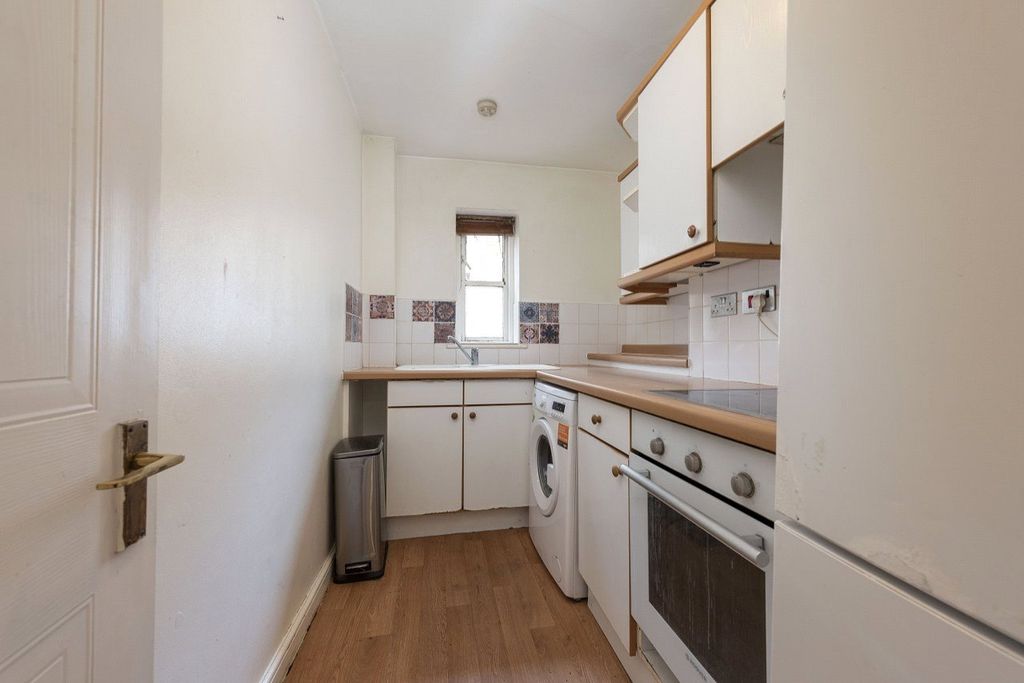 Property photo 3 of 15 Picture No. 07