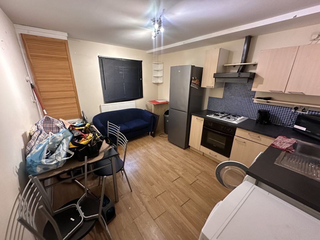 Property photo 2 of 11 Picture No. 05