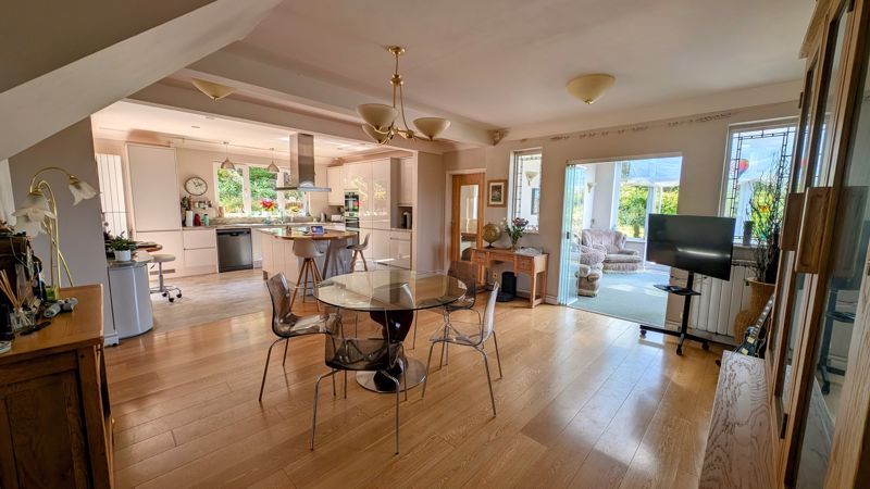 Property photo 2 of 42 Kitchen/Diner
