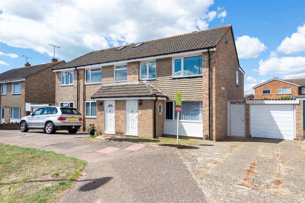 Property photo 1 of 23 124 New Road External (New New).Jpg