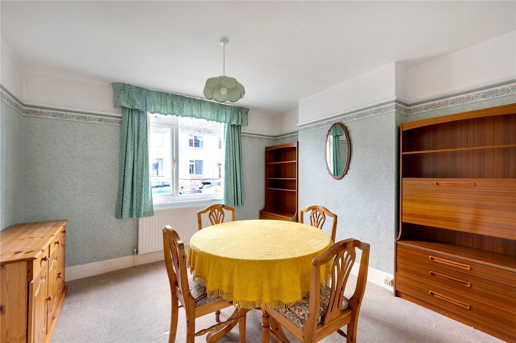 Property photo 3 of 14 Picture No. 02