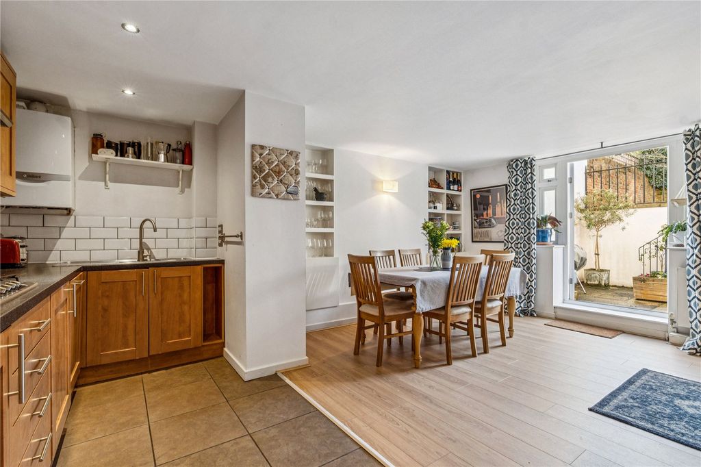 Property photo 3 of 10 Picture No. 10