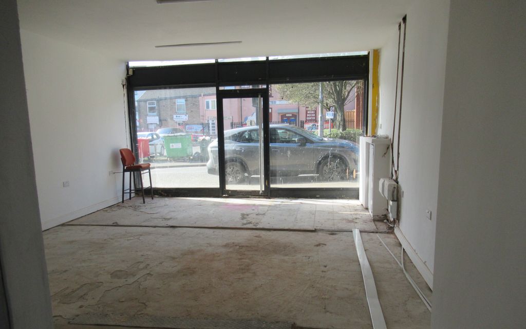 Property photo 2 of 3 Internal