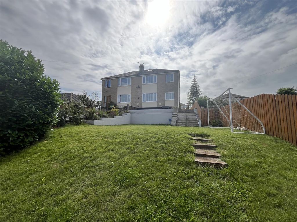 Property photo 1 of 23 External