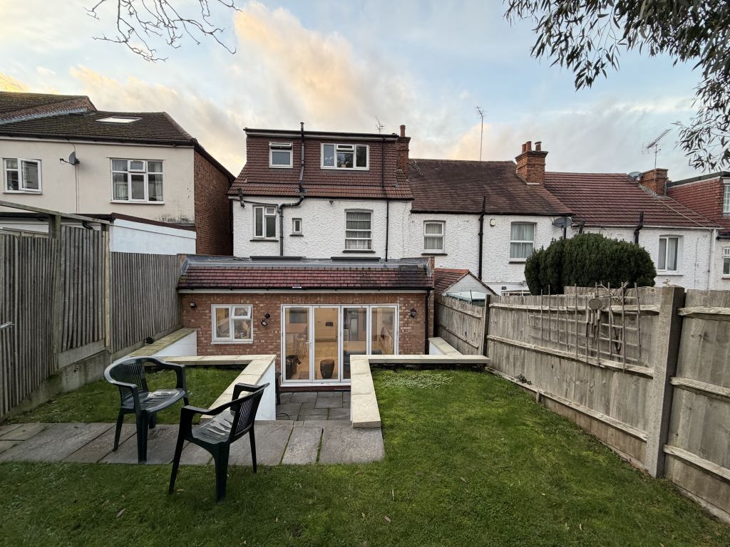 Property photo 2 of 22