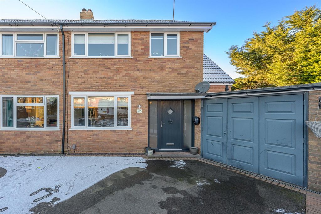 Property photo 1 of 25