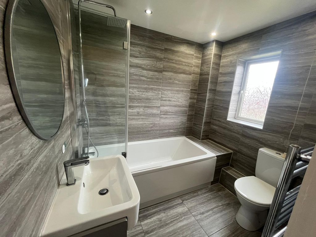 Property photo 2 of 27 Image