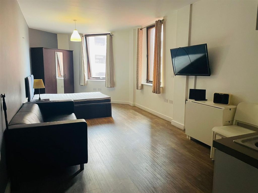 Property photo 2 of 7 Photo-2026-04-10-12-43-03.Jpg