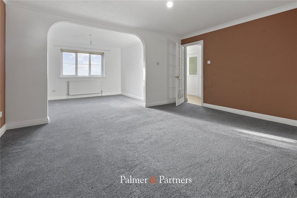 Property photo 2 of 17 Reception Room