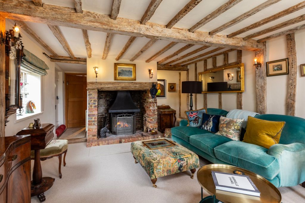 Property photo 3 of 23 Drawing Room