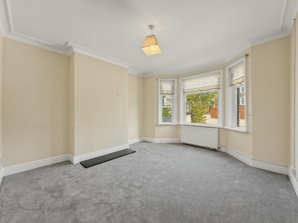 Property photo 3 of 26 5287516