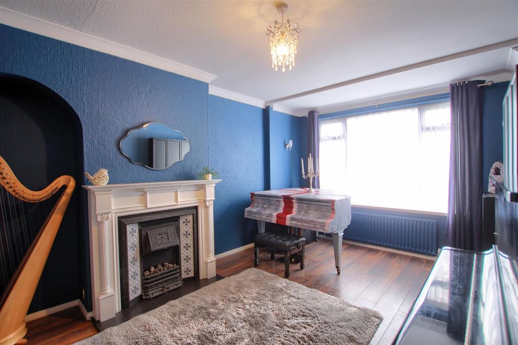 Property photo 3 of 15 St9.Jpg