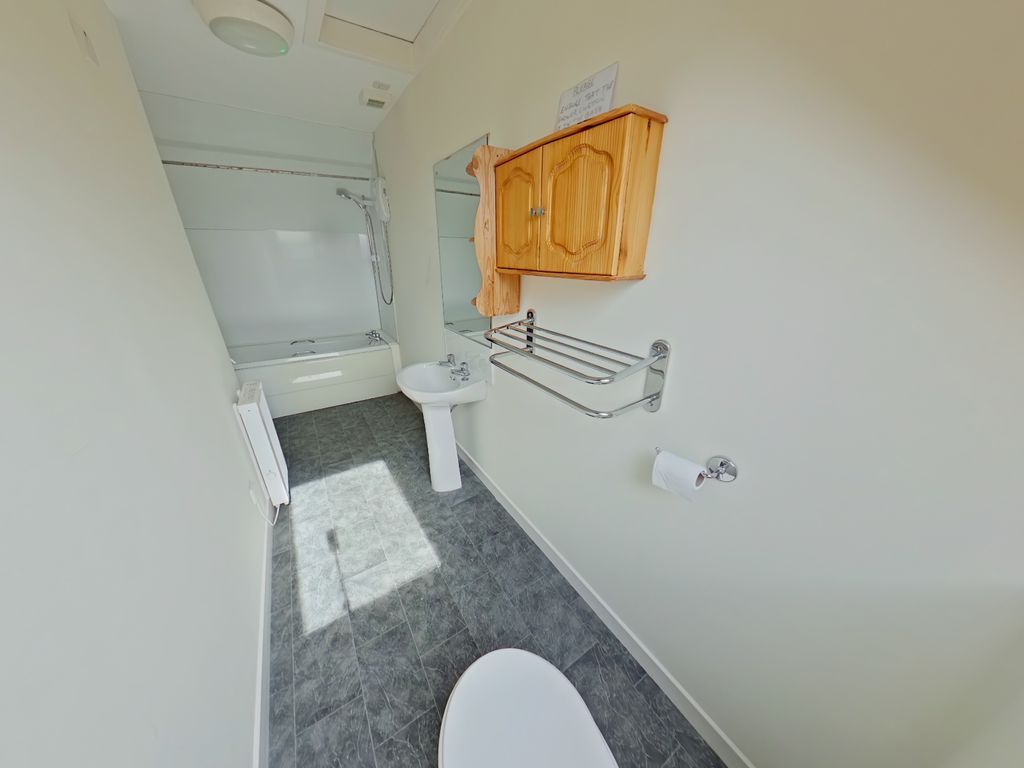 Additional image 4 of 1 bed flat for saleBurnett Place, Thurso KW14