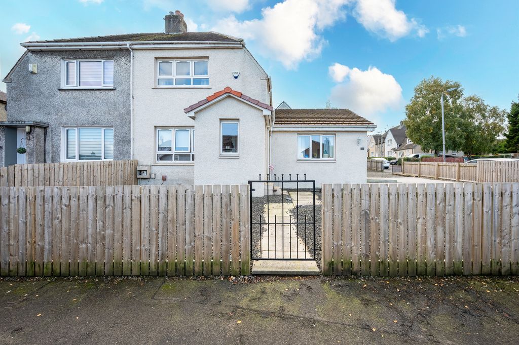 Property photo 1 of 26