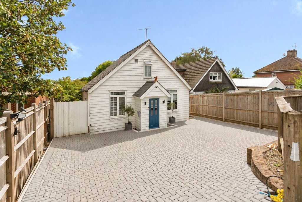 Property photo 1 of 11 Picture No. 18