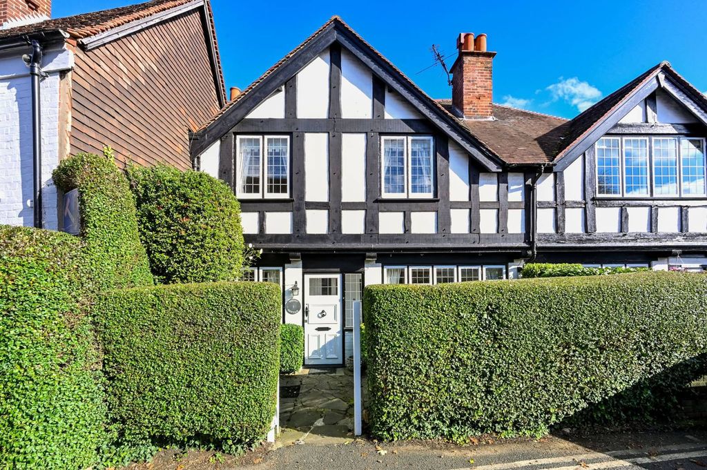 Property photo 2 of 14
