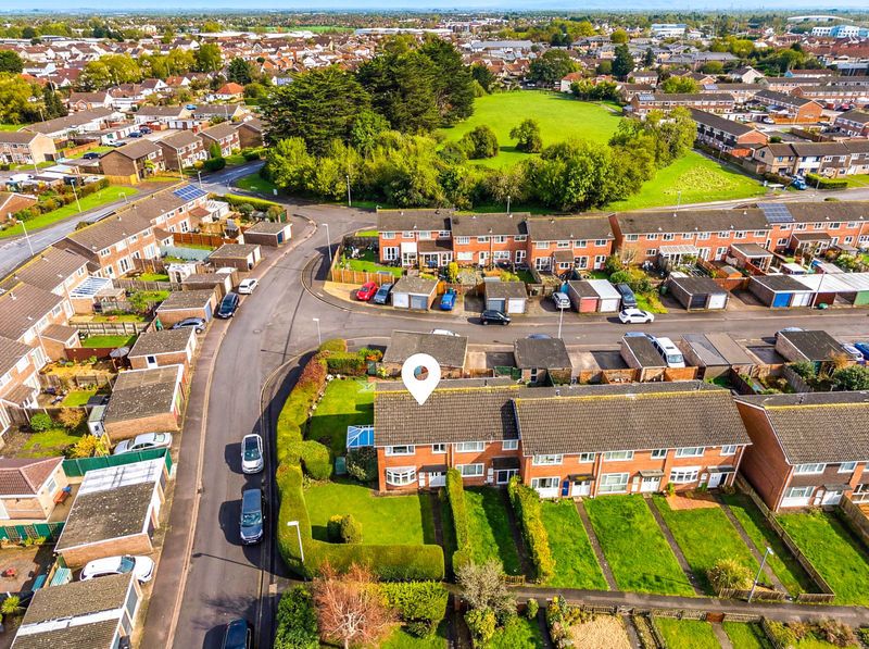 Property photo 3 of 27 Photo 2